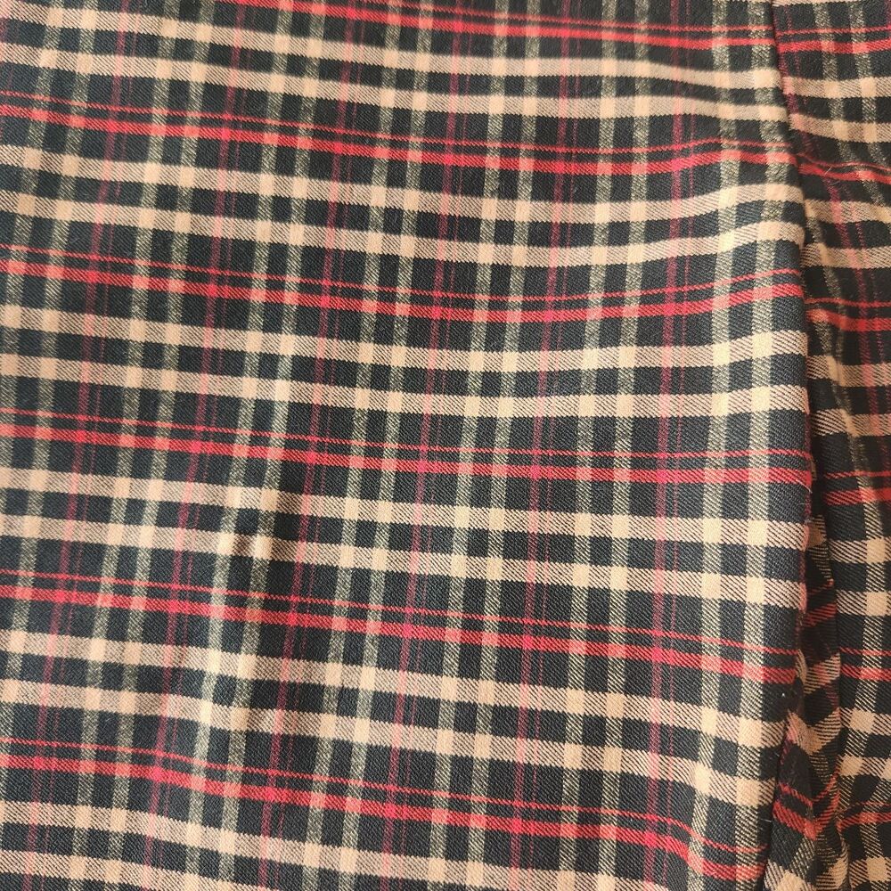 Carole Wren Plaid Red Black Tan Cropped Skinny Pants Size 12 - Picture 2 of 3